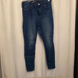 Gap Jeans